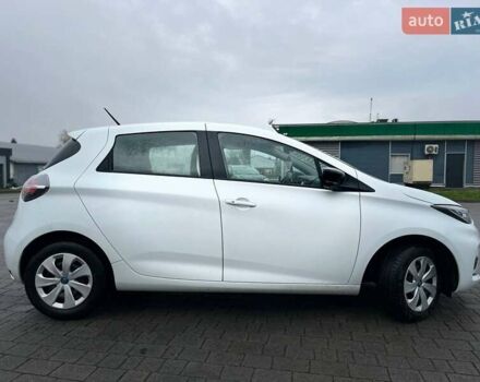 Белый Рено Зое, объемом двигателя 0 л и пробегом 123 тыс. км за 10999 $, фото 10 на Automoto.ua