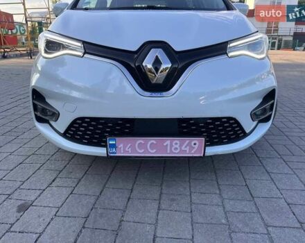 Белый Рено Зое, объемом двигателя 0 л и пробегом 122 тыс. км за 11800 $, фото 16 на Automoto.ua