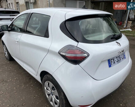 Белый Рено Зое, объемом двигателя 0 л и пробегом 57 тыс. км за 11900 $, фото 6 на Automoto.ua