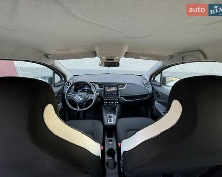 Білий Рено Зое, об'ємом двигуна 0 л та пробігом 115 тис. км за 10900 $, фото 10 на Automoto.ua