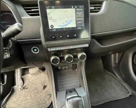 Білий Рено Зое, об'ємом двигуна 0 л та пробігом 157 тис. км за 9990 $, фото 16 на Automoto.ua