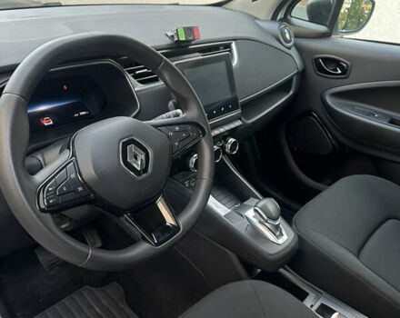 Білий Рено Зое, об'ємом двигуна 0 л та пробігом 37 тис. км за 9600 $, фото 12 на Automoto.ua