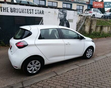 Белый Рено Зое, объемом двигателя 0 л и пробегом 82 тыс. км за 11600 $, фото 3 на Automoto.ua