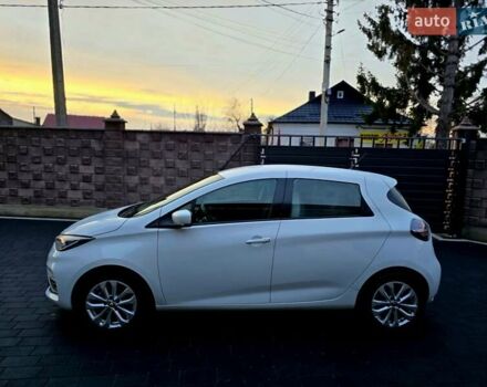 Белый Рено Зое, объемом двигателя 0 л и пробегом 16 тыс. км за 12999 $, фото 11 на Automoto.ua
