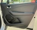 Белый Рено Зое, объемом двигателя 0 л и пробегом 12 тыс. км за 15300 $, фото 73 на Automoto.ua