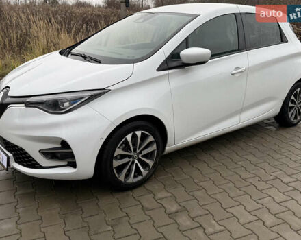 Білий Рено Зое, об'ємом двигуна 0 л та пробігом 132 тис. км за 11400 $, фото 1 на Automoto.ua