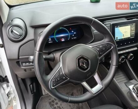 Белый Рено Зое, объемом двигателя 0 л и пробегом 92 тыс. км за 13600 $, фото 16 на Automoto.ua