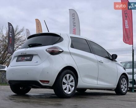 Білий Рено Зое, об'ємом двигуна 0 л та пробігом 124 тис. км за 11955 $, фото 14 на Automoto.ua
