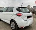 Белый Рено Зое, объемом двигателя 0 л и пробегом 85 тыс. км за 9989 $, фото 1 на Automoto.ua