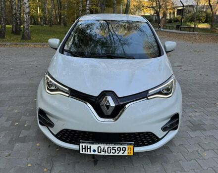 Белый Рено Зое, объемом двигателя 0 л и пробегом 33 тыс. км за 13800 $, фото 6 на Automoto.ua
