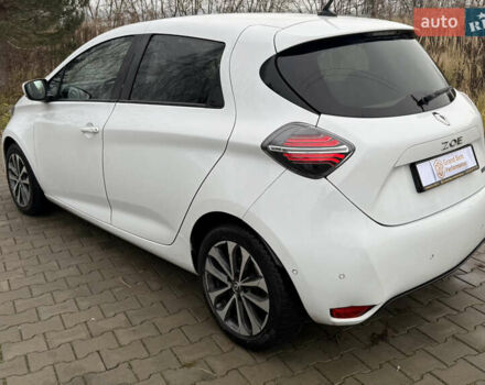 Білий Рено Зое, об'ємом двигуна 0 л та пробігом 132 тис. км за 11400 $, фото 2 на Automoto.ua