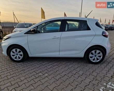 Білий Рено Зое, об'ємом двигуна 0 л та пробігом 30 тис. км за 12900 $, фото 21 на Automoto.ua