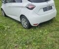 Белый Рено Зое, объемом двигателя 0 л и пробегом 51 тыс. км за 13300 $, фото 5 на Automoto.ua