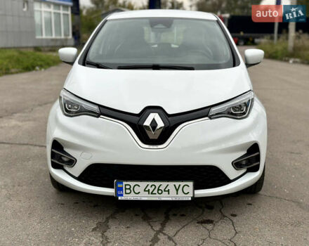 Белый Рено Зое, объемом двигателя 0 л и пробегом 51 тыс. км за 13200 $, фото 1 на Automoto.ua
