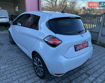 Белый Рено Зое, объемом двигателя 0 л и пробегом 81 тыс. км за 14200 $, фото 7 на Automoto.ua