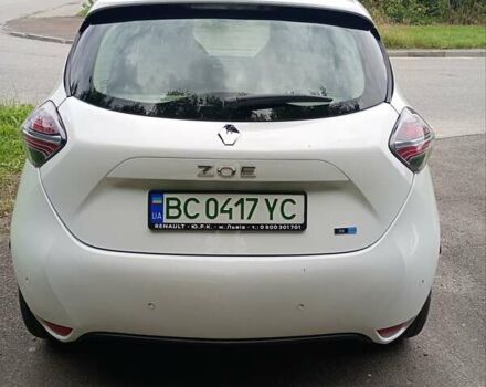 Білий Рено Зое, об'ємом двигуна 0 л та пробігом 31 тис. км за 13400 $, фото 8 на Automoto.ua