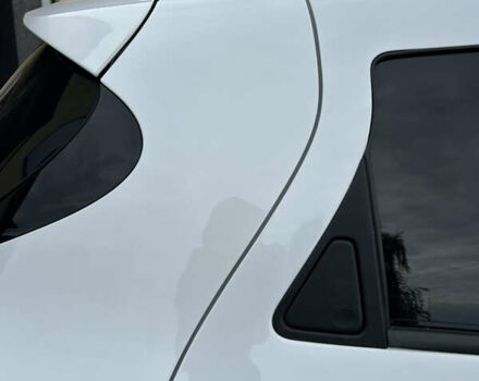 Білий Рено Зое, об'ємом двигуна 0 л та пробігом 95 тис. км за 11999 $, фото 26 на Automoto.ua