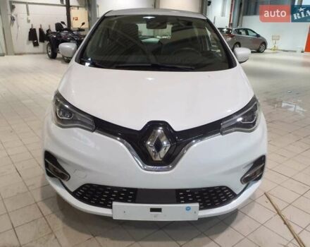 Белый Рено Зое, объемом двигателя 0 л и пробегом 50 тыс. км за 13999 $, фото 49 на Automoto.ua