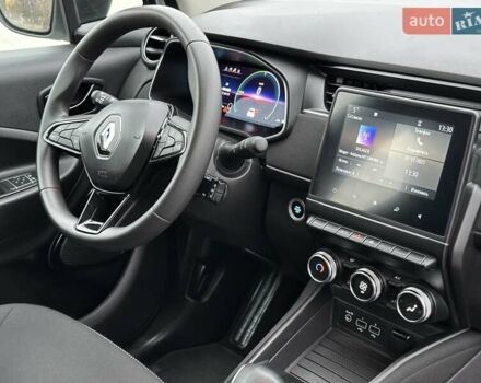 Білий Рено Зое, об'ємом двигуна 0 л та пробігом 49 тис. км за 12500 $, фото 12 на Automoto.ua