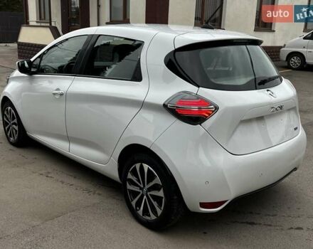 Белый Рено Зое, объемом двигателя 0 л и пробегом 107 тыс. км за 11900 $, фото 5 на Automoto.ua