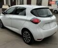 Белый Рено Зое, объемом двигателя 0 л и пробегом 107 тыс. км за 11900 $, фото 5 на Automoto.ua