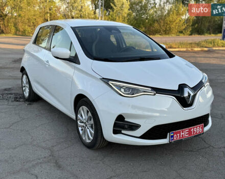Белый Рено Зое, объемом двигателя 0 л и пробегом 109 тыс. км за 11500 $, фото 1 на Automoto.ua