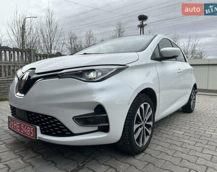 Белый Рено Зое, объемом двигателя 0 л и пробегом 82 тыс. км за 13800 $, фото 5 на Automoto.ua