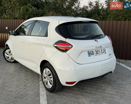 Білий Рено Зое, об'ємом двигуна 0 л та пробігом 179 тис. км за 11000 $, фото 6 на Automoto.ua