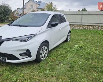Белый Рено Зое, объемом двигателя 0 л и пробегом 51 тыс. км за 13300 $, фото 22 на Automoto.ua