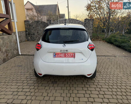 Белый Рено Зое, объемом двигателя 0 л и пробегом 7 тыс. км за 13250 $, фото 5 на Automoto.ua