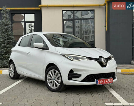 Белый Рено Зое, объемом двигателя 0 л и пробегом 52 тыс. км за 12999 $, фото 8 на Automoto.ua