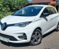 Белый Рено Зое, объемом двигателя 0 л и пробегом 76 тыс. км за 11800 $, фото 1 на Automoto.ua