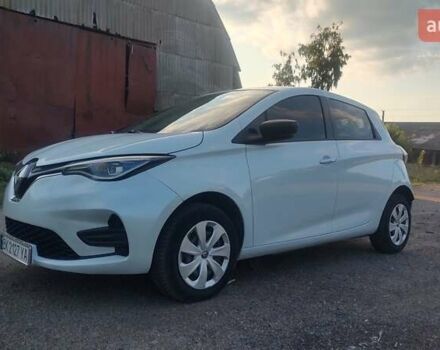 Белый Рено Зое, объемом двигателя 0 л и пробегом 72 тыс. км за 11500 $, фото 8 на Automoto.ua