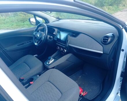 Рено Зое 2021 в Самборе на Automoto.ua Белый Рено Зое, объемом двигателя 0 л и пробегом 111 тыс. км за 12074 $, фото 6 на Automoto.ua