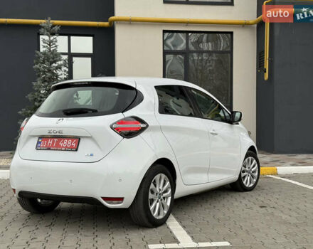 Белый Рено Зое, объемом двигателя 0 л и пробегом 52 тыс. км за 12999 $, фото 1 на Automoto.ua