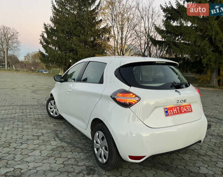 Білий Рено Зое, об'ємом двигуна 0 л та пробігом 70 тис. км за 11600 $, фото 7 на Automoto.ua