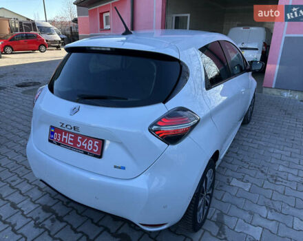 Белый Рено Зое, объемом двигателя 0 л и пробегом 81 тыс. км за 14200 $, фото 3 на Automoto.ua