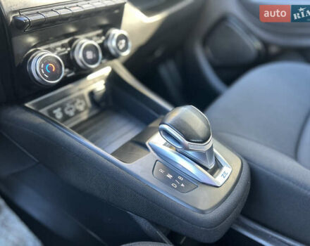 Белый Рено Зое, объемом двигателя 0 л и пробегом 86 тыс. км за 11800 $, фото 16 на Automoto.ua