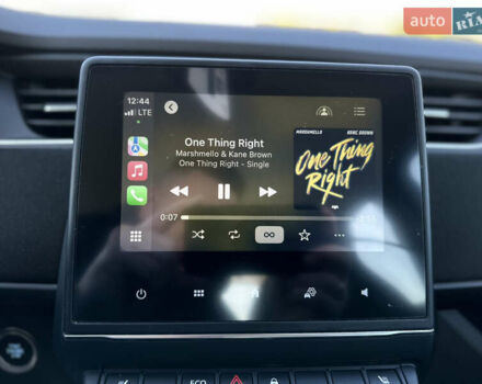 Рено Зое 2021 в Мукачеве на Automoto.ua Белый Рено Зое, объемом двигателя 0 л и пробегом 81 тыс. км за 11999 $, фото 27 на Automoto.ua