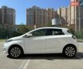 Белый Рено Зое, объемом двигателя 0 л и пробегом 12 тыс. км за 15300 $, фото 27 на Automoto.ua