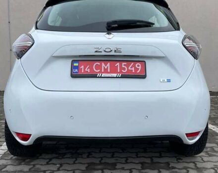 Белый Рено Зое, объемом двигателя 0 л и пробегом 58 тыс. км за 11996 $, фото 17 на Automoto.ua