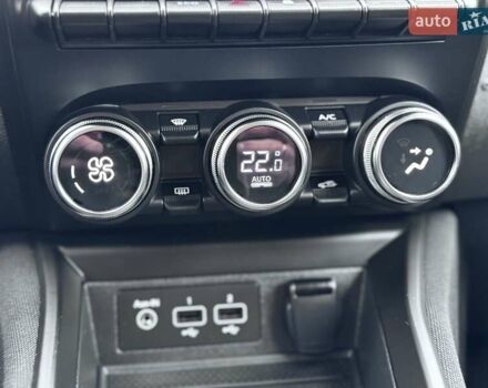 Рено Зое 2021 в Дрогобыче на Automoto.ua Белый Рено Зое, объемом двигателя 0 л и пробегом 55 тыс. км за 12900 $, фото 60 на Automoto.ua