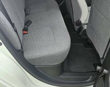 Рено Зое 2021 в Тернополе на Automoto.ua Белый Рено Зое, объемом двигателя 0 л и пробегом 51 тыс. км за 12999 $, фото 48 на Automoto.ua