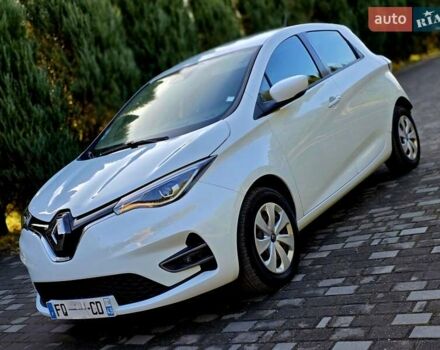 Белый Рено Зое, объемом двигателя 0 л и пробегом 57 тыс. км за 12700 $, фото 2 на Automoto.ua