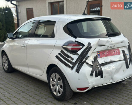 Білий Рено Зое, об'ємом двигуна 0 л та пробігом 37 тис. км за 9600 $, фото 7 на Automoto.ua