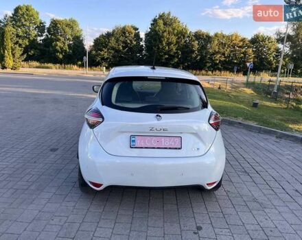 Белый Рено Зое, объемом двигателя 0 л и пробегом 122 тыс. км за 11800 $, фото 20 на Automoto.ua