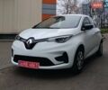 Белый Рено Зое, объемом двигателя 0 л и пробегом 82 тыс. км за 11600 $, фото 1 на Automoto.ua