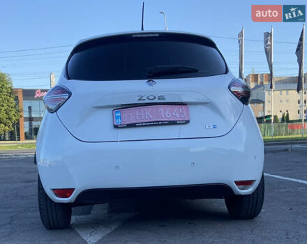 Белый Рено Зое, объемом двигателя 0 л и пробегом 125 тыс. км за 11500 $, фото 4 на Automoto.ua