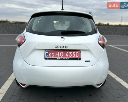 Рено Зое 2021 в Мукачеве на Automoto.ua Белый Рено Зое, объемом двигателя 0 л и пробегом 81 тыс. км за 11999 $, фото 7 на Automoto.ua