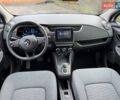 Белый Рено Зое, объемом двигателя 0 л и пробегом 100 тыс. км за 11890 $, фото 7 на Automoto.ua